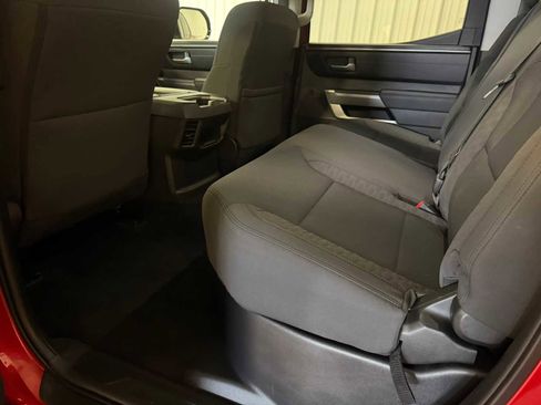 Used 2022 Toyota Tundra SR5 w/ SR5 Convenience Package image 23