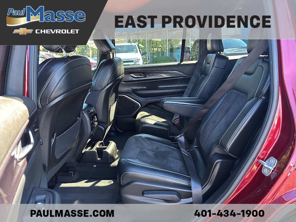 Used 2021 Jeep Grand Cherokee L Laredo AWD/4WD image 17