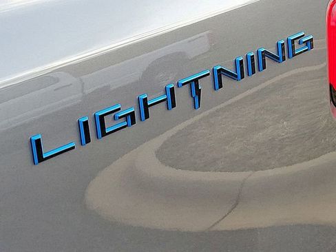 New 2023 Ford F150 Lightning Lariat w/ Max Trailer Tow Package image 11