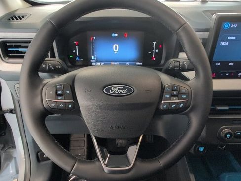 New 2026 Ford Maverick XLT w/ XLT Luxury Package image 17