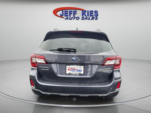 Used 2017 Subaru Outback 3.6R Limited image 6