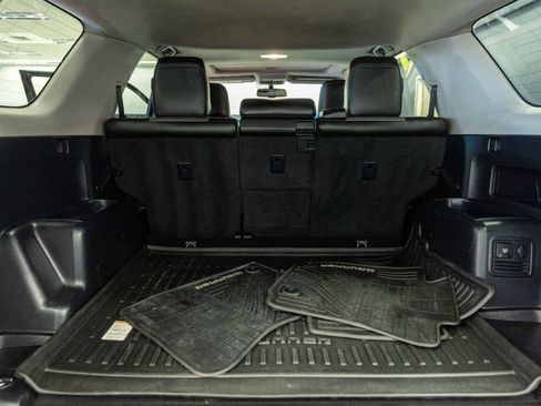 Used 2015 Toyota 4Runner SR5 Premium image 14