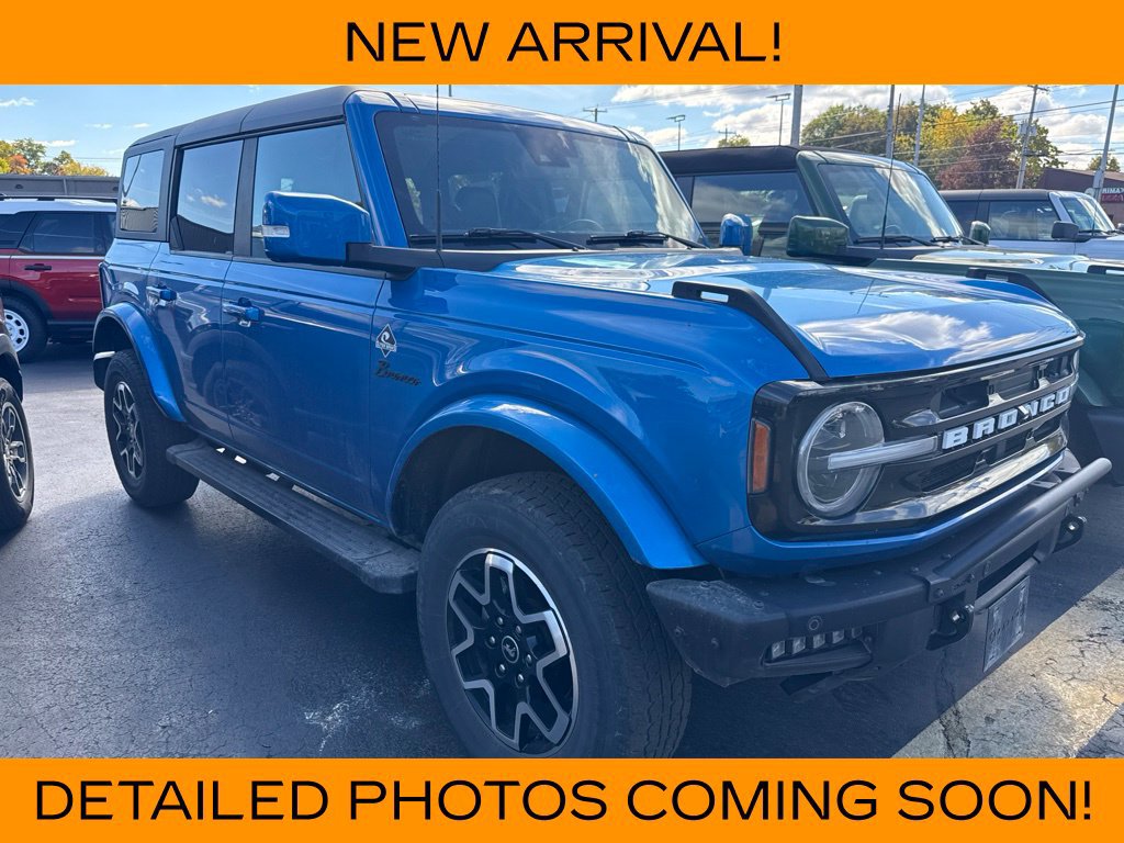 Used 2023 Ford Bronco Outer Banks AWD/4WD image 3