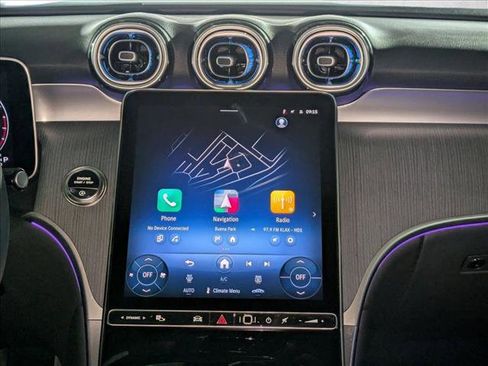 Certified 2025 Mercedes-Benz GLC 300 image 15