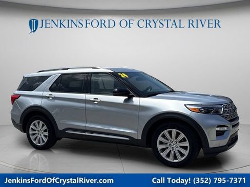 Certified 2024 Ford Explorer Limited w/ Limited Technology Package RWD image 1