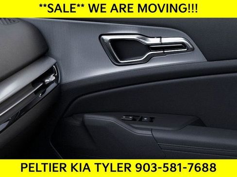 New 2026 Kia Sportage EX w/ EX Panorama Roof Package FWD image 25