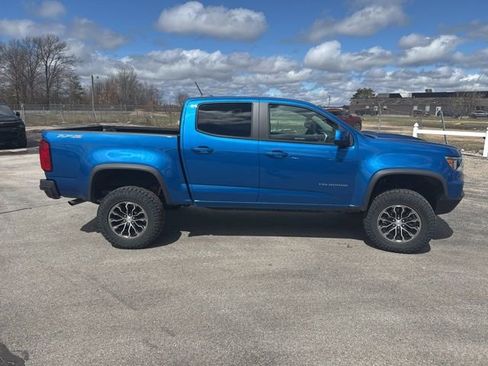 Used 2022 Chevrolet Colorado ZR2 image 2