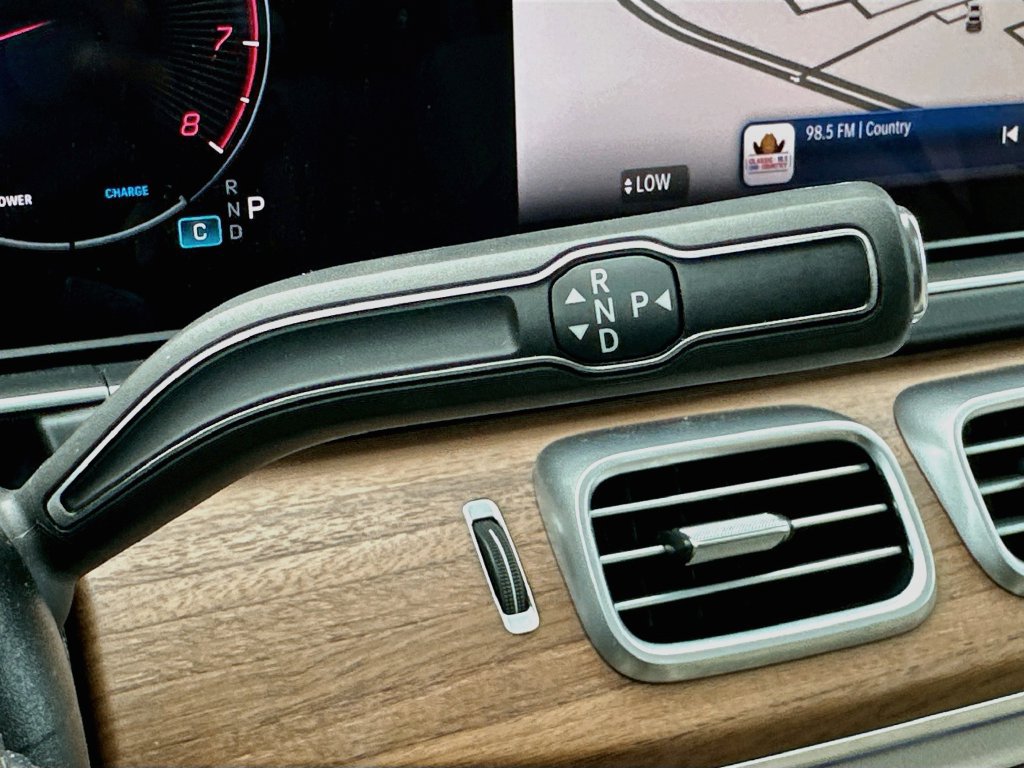 Certified 2026 Mercedes-Benz GLS 450 4MATIC image 17