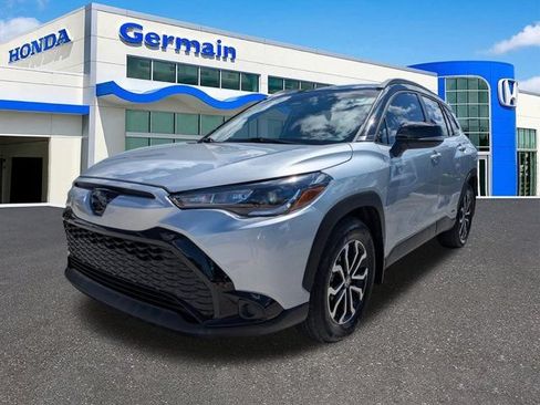 Used 2023 Toyota Corolla Cross AWD Hybrid w/ Moonroof Package image 1