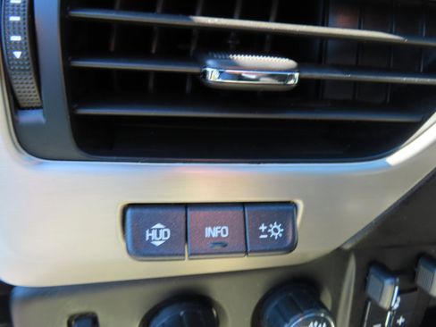 Used 2018 GMC Yukon XL Denali w/ Denali Ultimate Package image 31