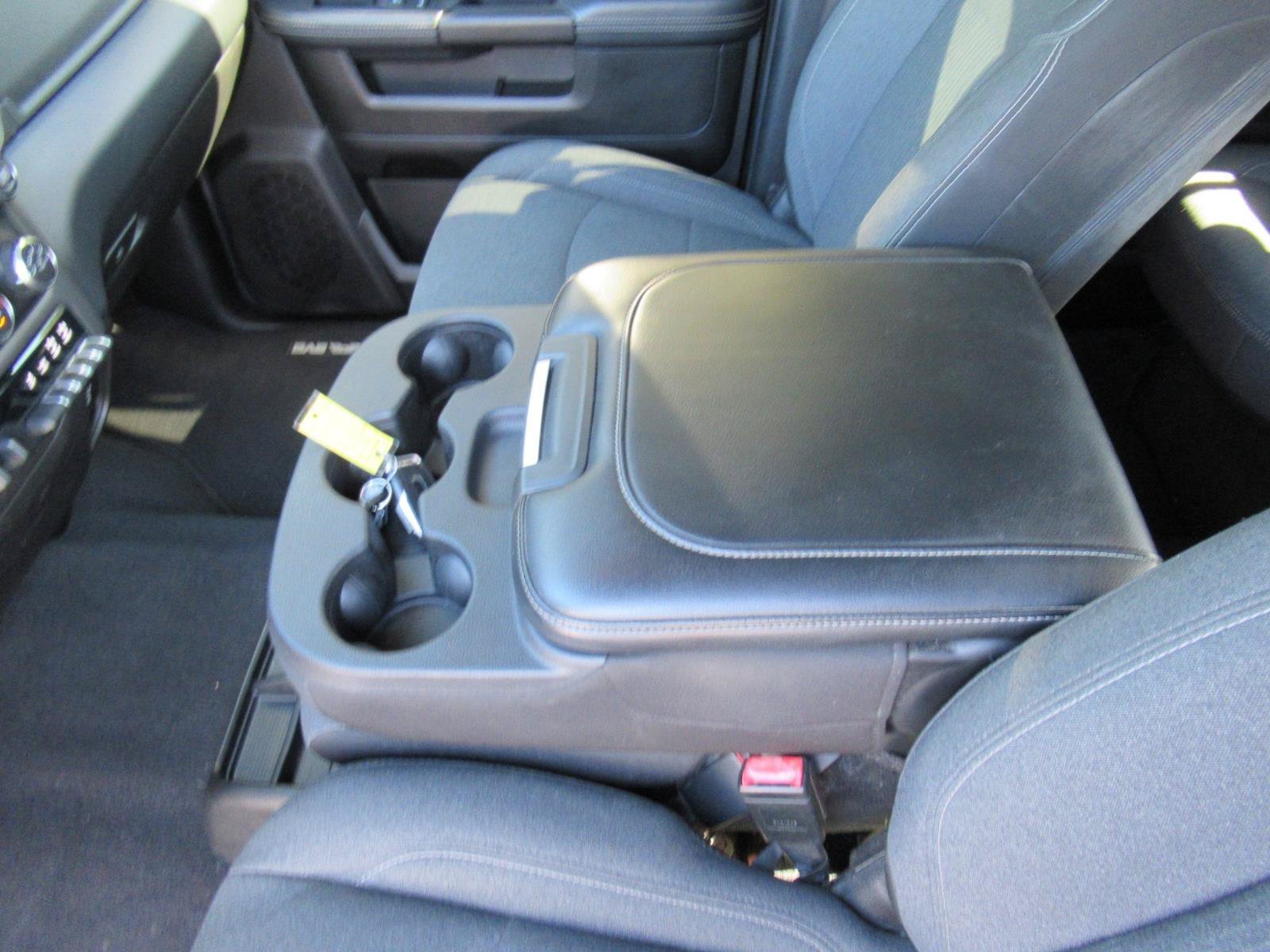 Used 2019 RAM 2500 Big Horn AWD/4WD image 18
