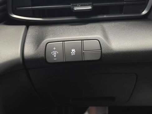 New 2026 Hyundai Elantra SEL Sport FWD image 23