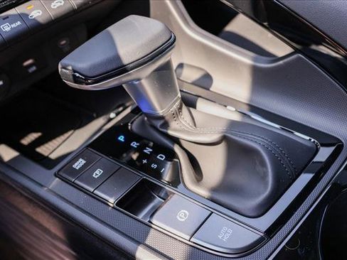 New 2025 Hyundai Elantra SEL image 22
