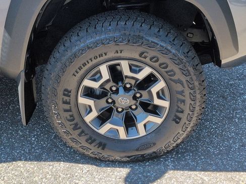 Used 2023 Toyota Tacoma TRD Off-Road AWD/4WD image 26