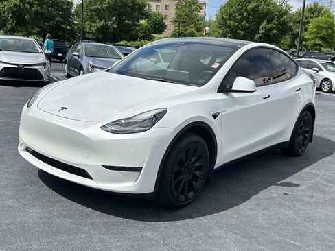 Used 2023 Tesla Model Y Long Range AWD/4WD image 8