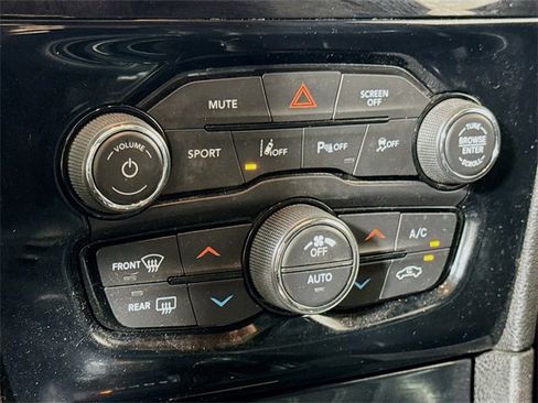 Used 2023 Chrysler 300 S w/ Comfort Group image 14