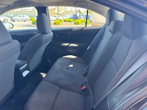 Used 2024 Toyota Corolla LE FWD image 7