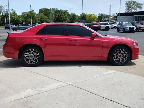 Used 2016 Chrysler 300 S AWD/4WD image 4