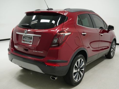 Used 2019 Buick Encore Essence image 4