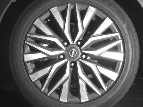 Used 2025 Nissan Altima 2.5 SV image 12