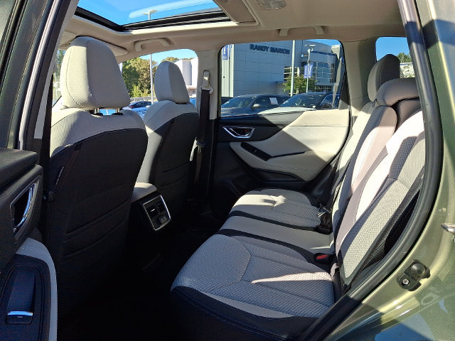 Used 2020 Subaru Forester Premium AWD/4WD image 10