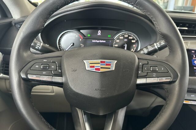 Used 2021 Cadillac XT4 Luxury w/ Driver Awareness Package FWD image 23