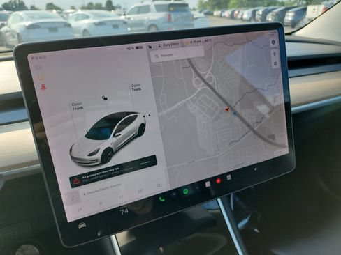 Used 2019 Tesla Model 3 Standard Range Plus RWD image 19