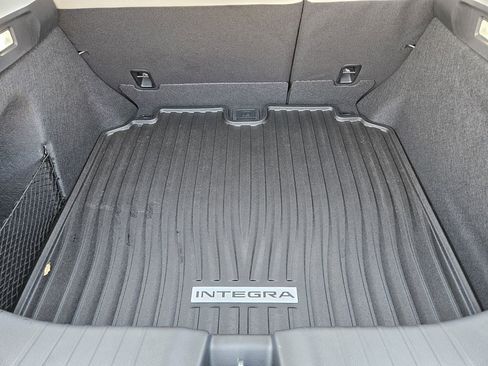 Certified 2025 Acura Integra Base image 31