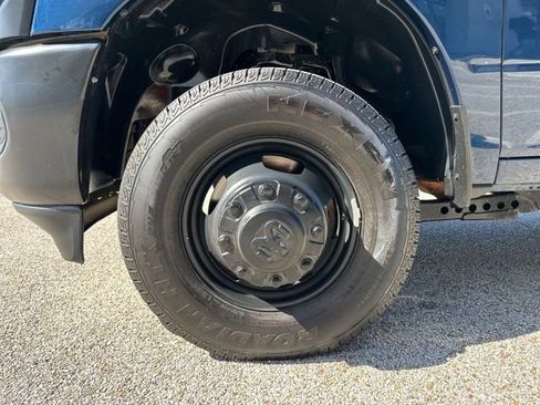 Used 2022 RAM 3500 Tradesman AWD/4WD image 44
