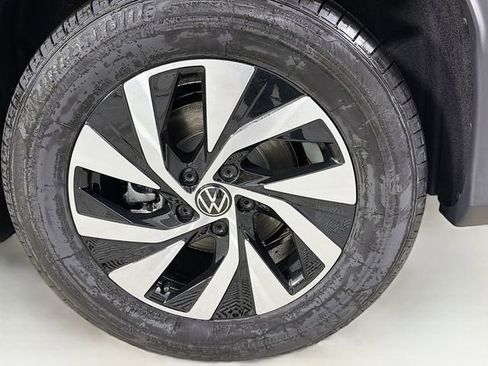 New 2026 Volkswagen Tiguan S image 29