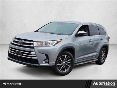 Used 2017 Toyota Highlander XLE