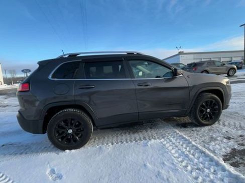 Used 2021 Jeep Cherokee Latitude Lux image 10