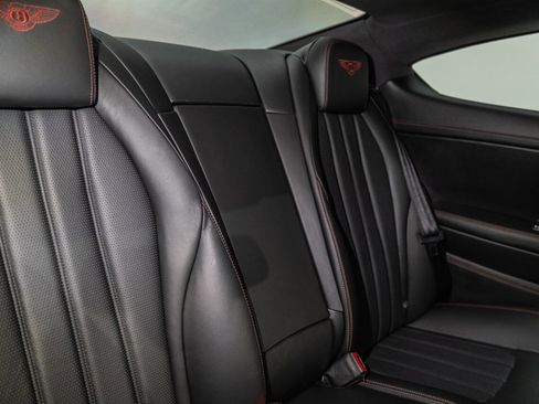 Used 2015 Bentley Continental GT image 45