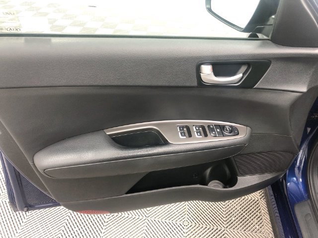 Used 2019 Kia Optima S FWD image 18