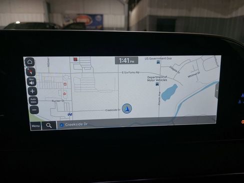 Used 2022 Hyundai Palisade Calligraphy image 23