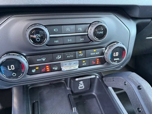 New 2026 Ford Bronco Badlands AWD/4WD image 24