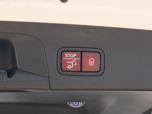 Used 2021 Mercedes-Benz GLS 580 4MATIC image 54