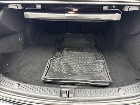 Used 2019 Mercedes-Benz E 450 4MATIC Sedan w/ Premium Package image 47