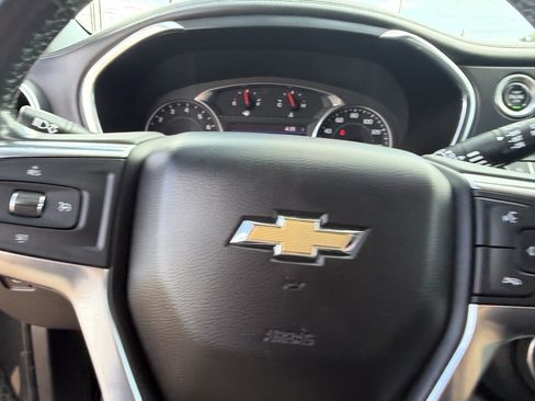 Used 2020 Chevrolet Blazer LT w/ Sound & Technology Package AWD/4WD image 32