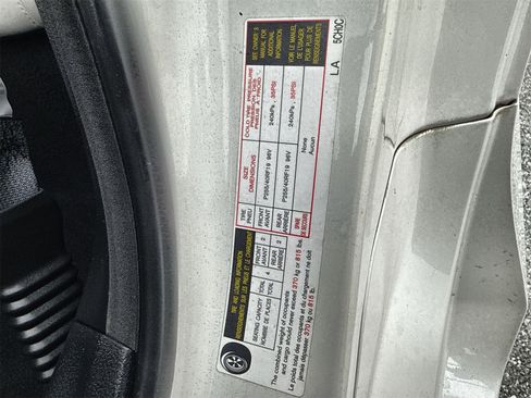 Used 2017 INFINITI Q60 w/ Cargo Package image 45