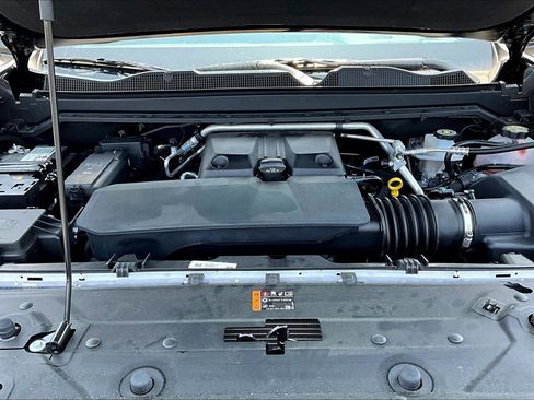 New 2025 Chevrolet Colorado Trail Boss w/ Midnight Edition image 12