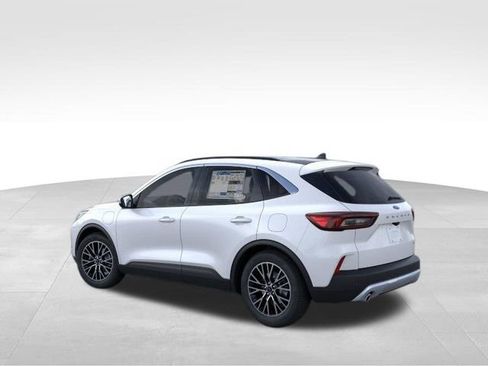 New 2026 Ford Escape SE FWD image 5