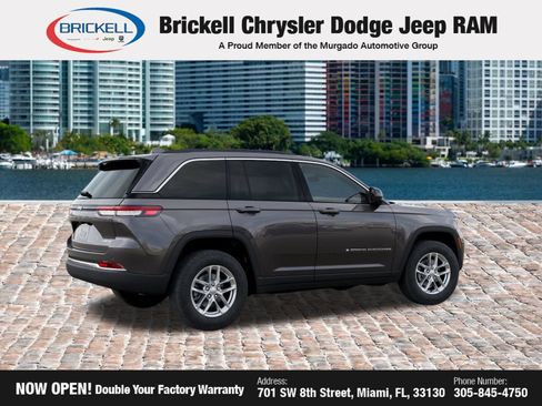 New 2026 Jeep Grand Cherokee Laredo RWD image 4