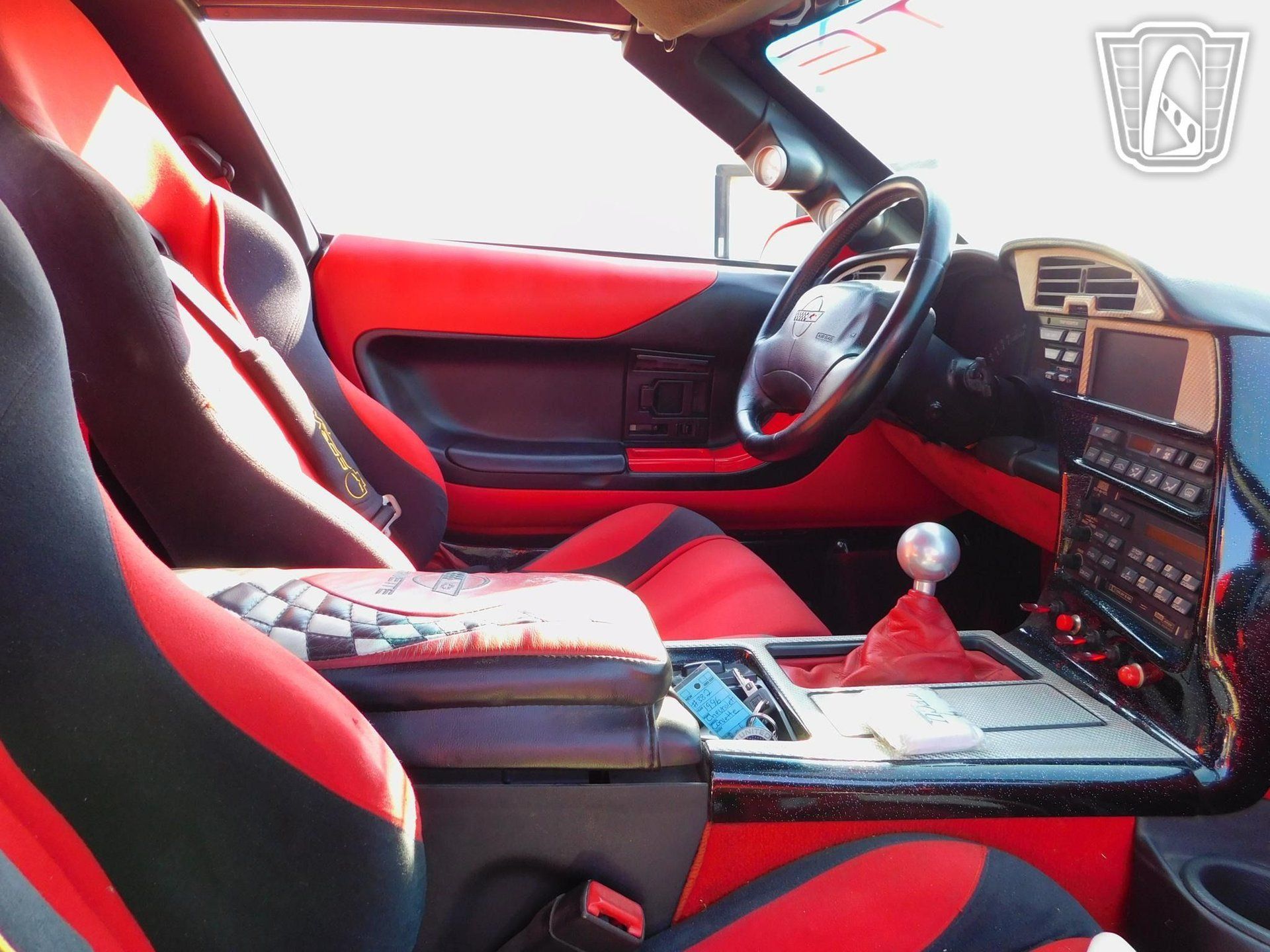 Used 1996 Chevrolet Corvette Coupe RWD image 9