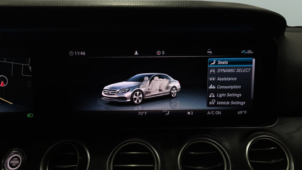 Used 2020 Mercedes-Benz E 350 4MATIC Sedan w/ Parking Assistance Package image 16