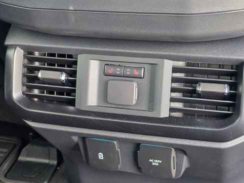 Used 2025 Ford F150 Raptor AWD/4WD image 21
