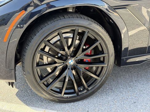 Used 2021 BMW X6 xDrive40i w/ M Sport Package image 15