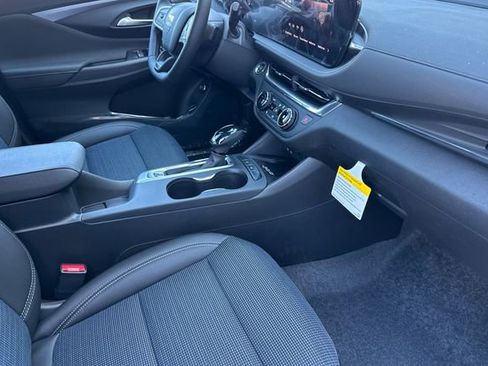 New 2026 Buick Envista Preferred w/ Convenience I Package FWD image 17