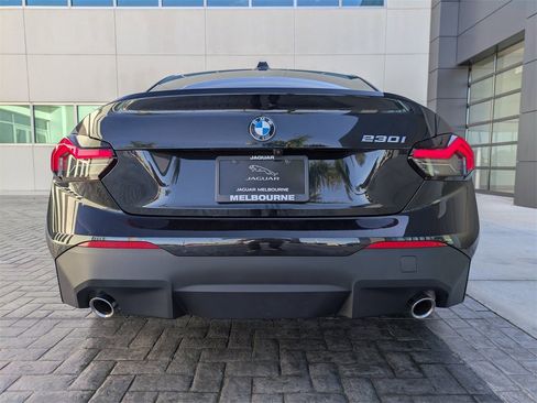 Used 2025 BMW 230i 230i w/ Convenience Package image 5