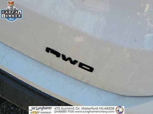 Used 2023 GMC Terrain SLE w/ Driver Convenience Package image 32